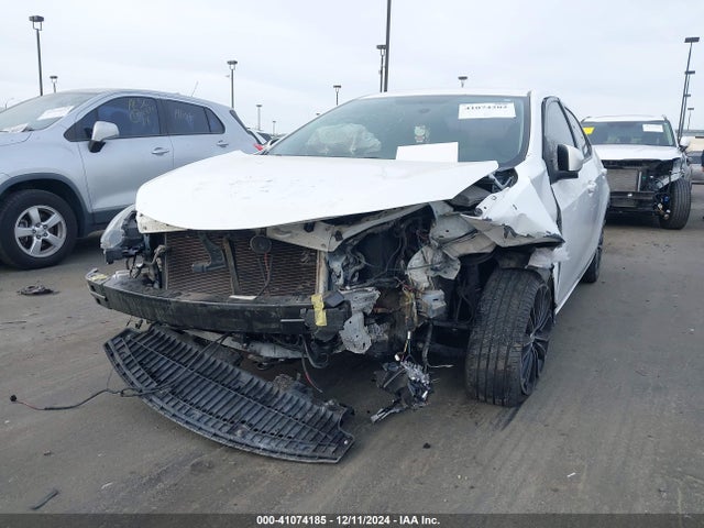 5YFBURHE5FP317627 Toyota COROLLA L