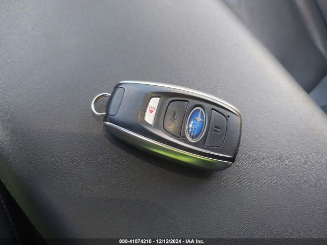 4S3BWGN62M3010224 Subaru Legacy Limited Xt