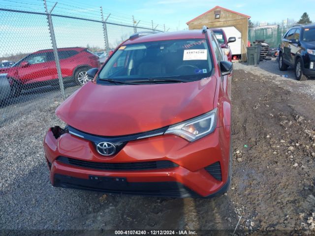 2T3BFREVXGW439292 Toyota RAV4 LE