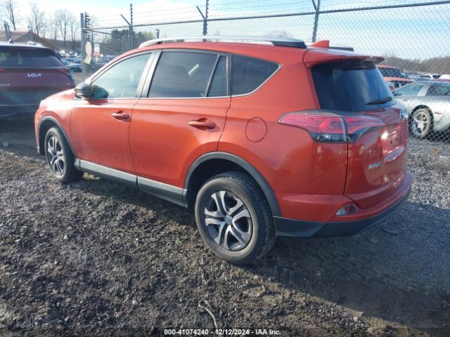 2T3BFREVXGW439292 Toyota RAV4 LE
