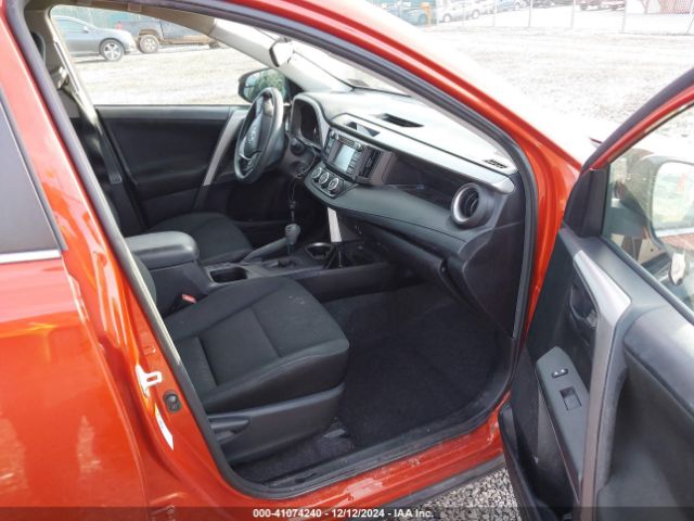 2T3BFREVXGW439292 Toyota RAV4 LE