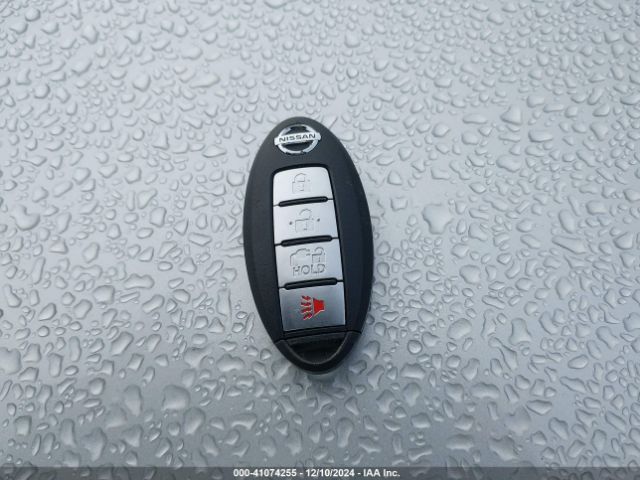 1N4BZ0CP7HC307480 Nissan LEAF S
