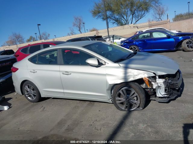 KMHD84LF2HU224100 Hyundai ELANTRA SE