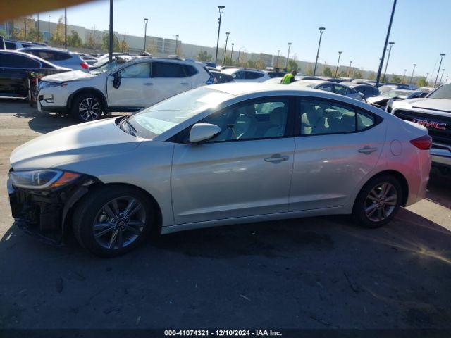 KMHD84LF2HU224100 Hyundai ELANTRA SE
