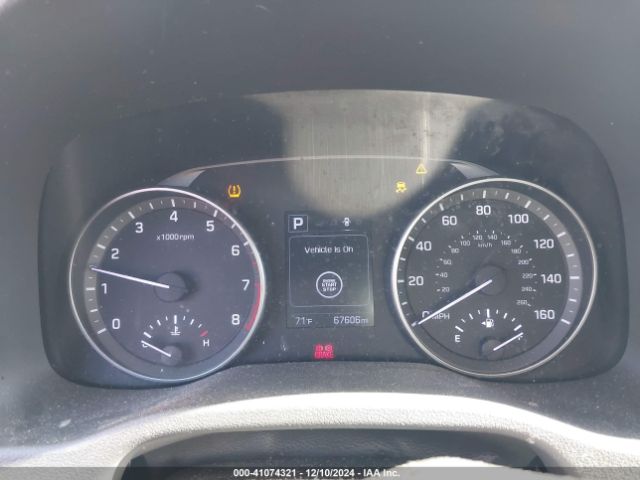 KMHD84LF2HU224100 Hyundai ELANTRA SE