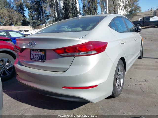 KMHD84LF2HU224100 Hyundai ELANTRA SE