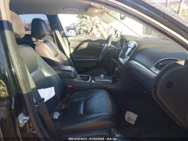 2C3CCAAG1FH796983 Chrysler 300 Limited