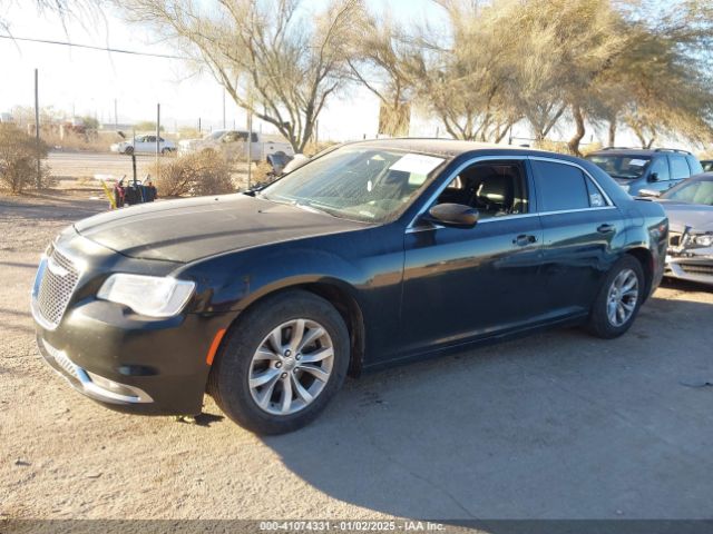 2C3CCAAG1FH796983 Chrysler 300 Limited