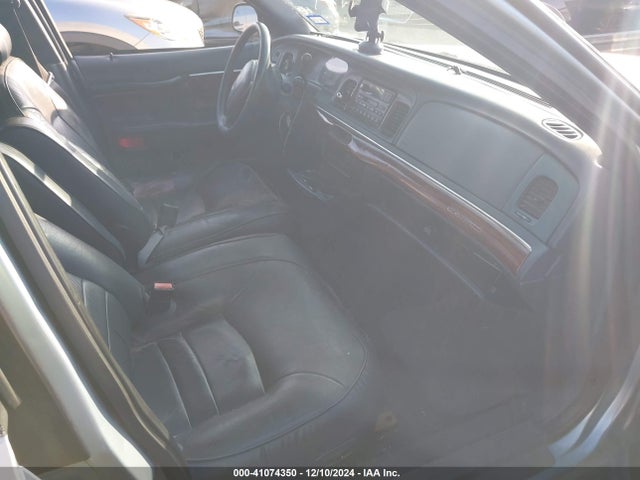 41074350 :رقم المزاد ، 2MEFM75W52X634119 vin ، 2002 Mercury Grand Marquis Ls مزاد بيع