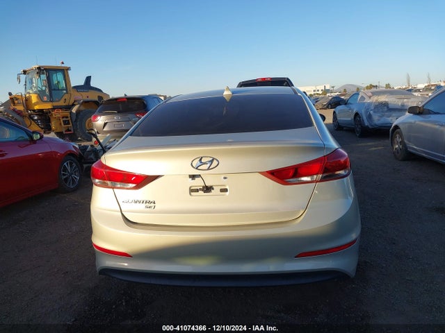 Hyundai ELANTRA SE 2017 5NPD74LF7HH167247 Image 17