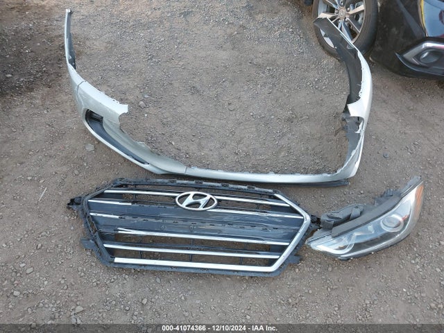 Hyundai ELANTRA SE 2017 5NPD74LF7HH167247 Image 12