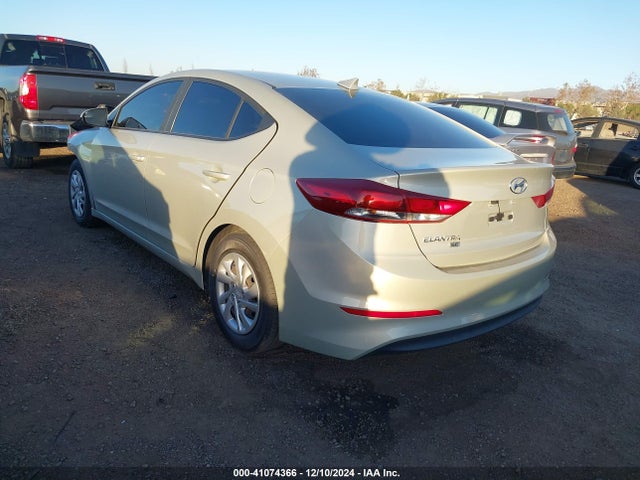 Hyundai ELANTRA SE 2017 5NPD74LF7HH167247 Image 3