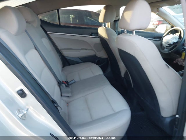 Hyundai ELANTRA SE 2017 5NPD74LF7HH167247 Image 8