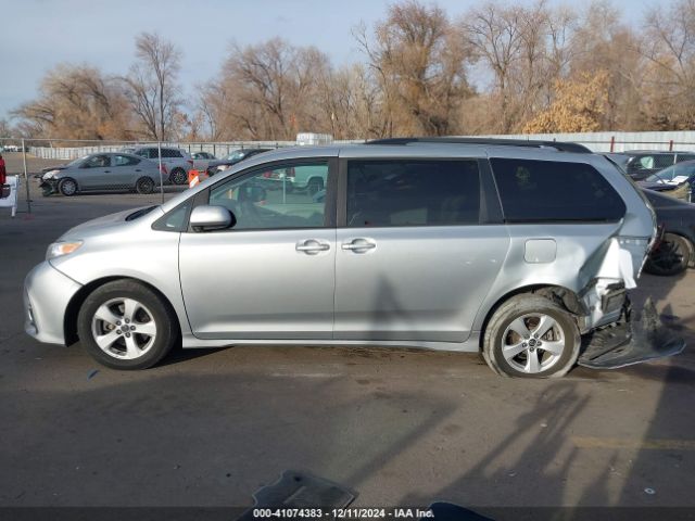 5TDKZ3DC9LS046500 Toyota SIENNA LE