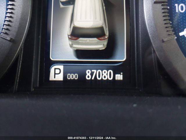 5TDKZ3DC9LS046500 Toyota SIENNA LE