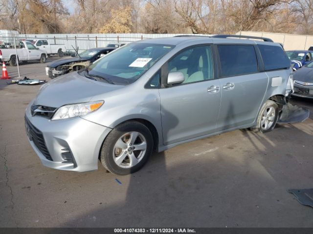 5TDKZ3DC9LS046500 Toyota SIENNA LE