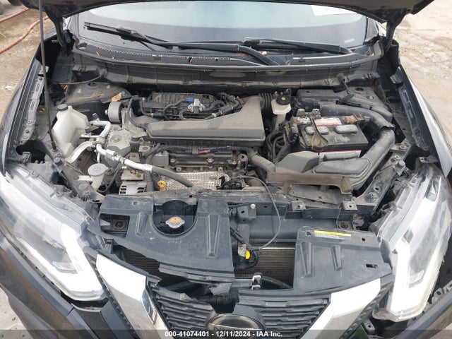 Nissan ROGUE SV 2018 5N1AT2MV0JC760941 Image 10