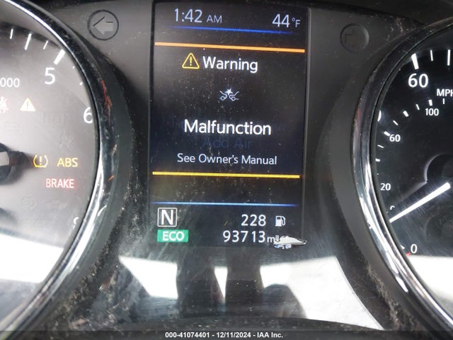 Nissan ROGUE SV 2018 5N1AT2MV0JC760941 Image 15