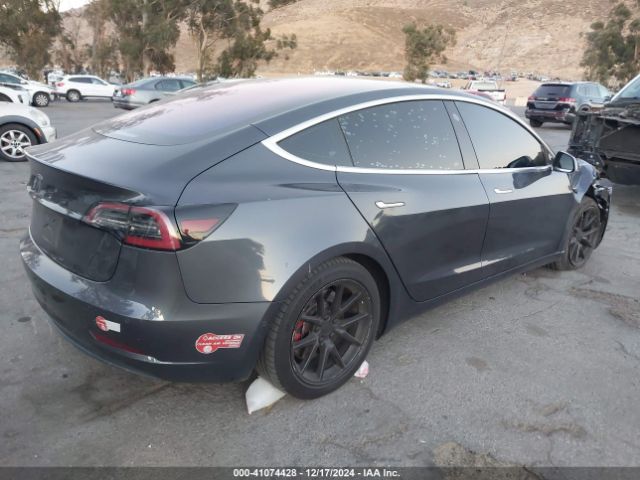 2017 TESLA MODEL 3 5YJ3E1EA7HF002203 Photo 3