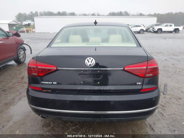 1VWGT7A33HC081221 Volkswagen Passat 1.8t Se