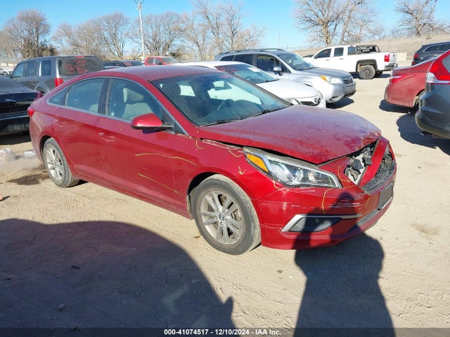Hyundai SONATA SE 2016 5NPE24AF0GH339347 Image 1