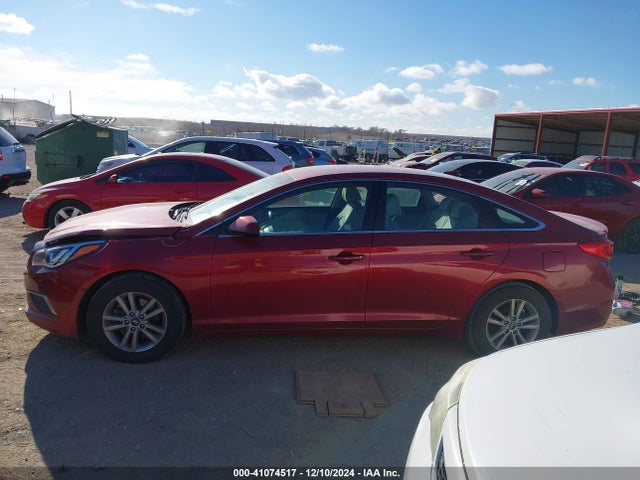 Hyundai SONATA SE 2016 5NPE24AF0GH339347 Image 14