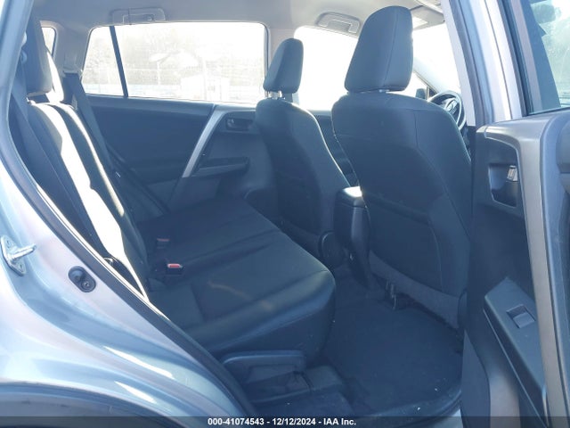 Toyota RAV4 LE 2017 2T3ZFREV0HW404731 Image 8