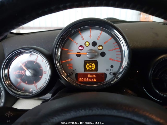 2011 MINI COOPER WMWZN3C54BTZ89405 Photo 6