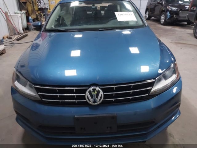 3VWDB7AJ8JM209560 Volkswagen Jetta 1.4t Se/1.4t Wolfsburg Edition