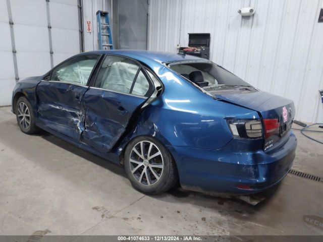3VWDB7AJ8JM209560 Volkswagen Jetta 1.4t Se/1.4t Wolfsburg Edition
