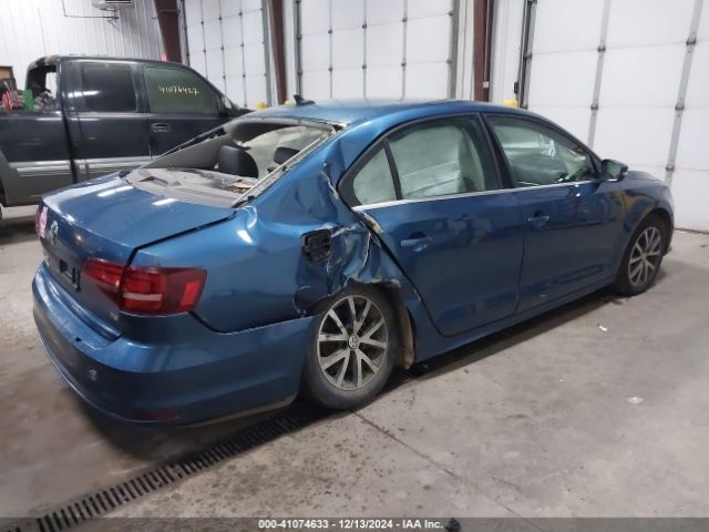 3VWDB7AJ8JM209560 Volkswagen Jetta 1.4t Se/1.4t Wolfsburg Edition