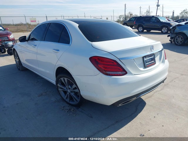 55SWF4KB6HU205610 Mercedes-Benz C-Class