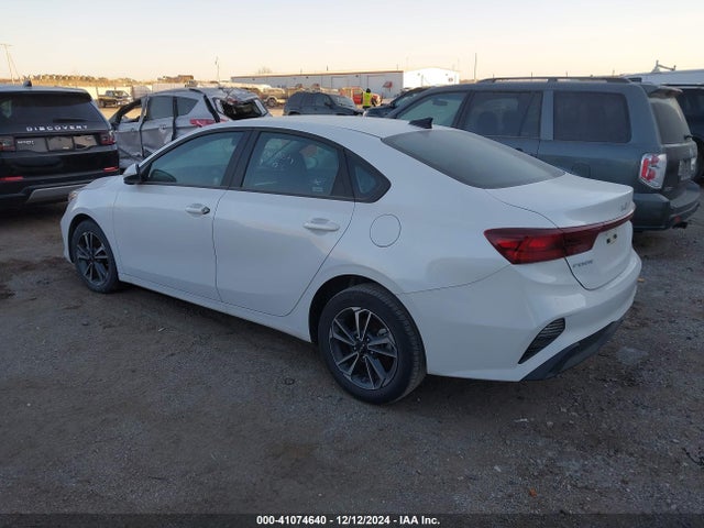 KIA Forte Lxs 2024 3KPF24AD6RE732201 Image 3