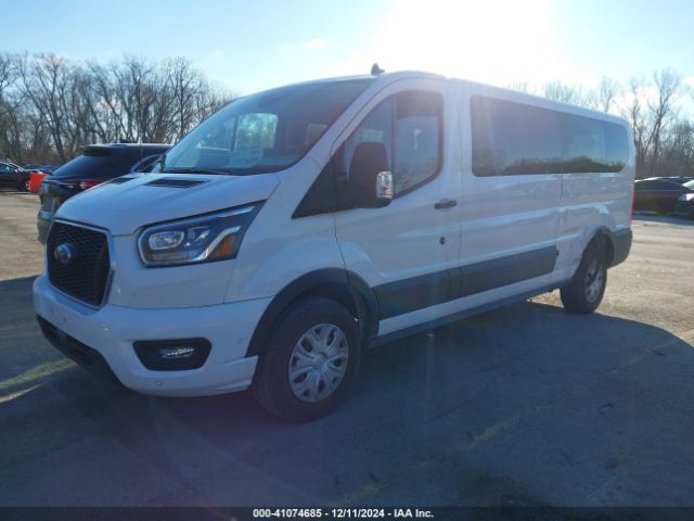 1FBAX2YG8PKB08835 Ford Transit-350 Passenger Van Xlt