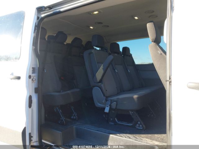1FBAX2YG8PKB08835 Ford Transit-350 Passenger Van Xlt