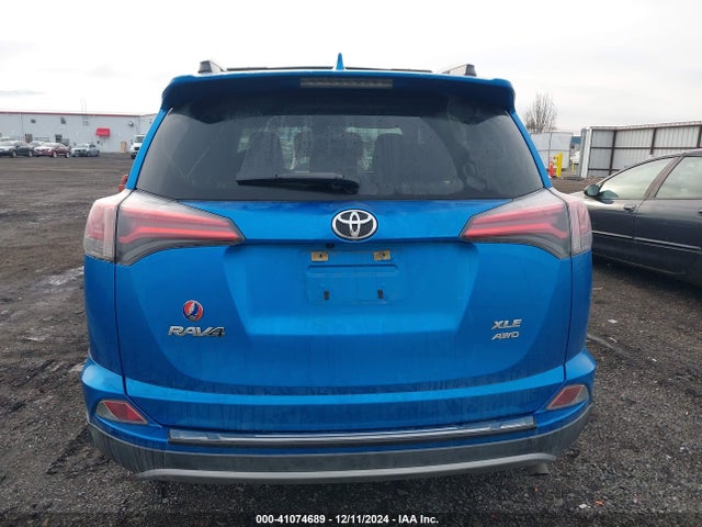 Toyota Rav4 Xle 2017 JTMRFREV4HJ113664 Image 16