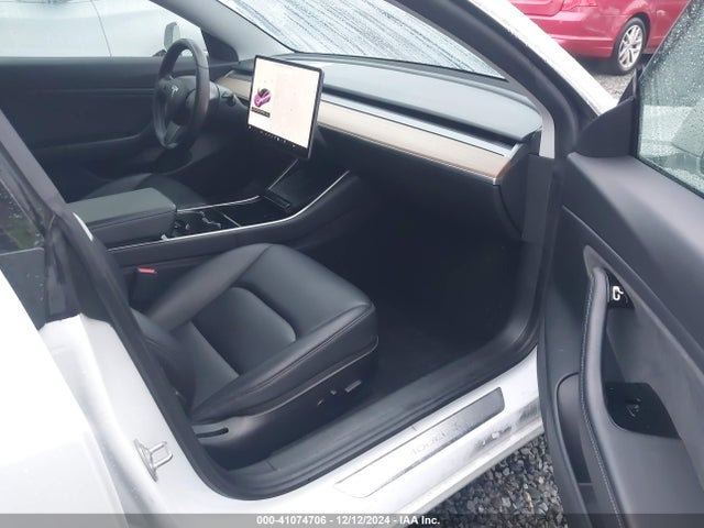 2020 TESLA MODEL 3 5YJ3E1EB9LF628191 Photo 4