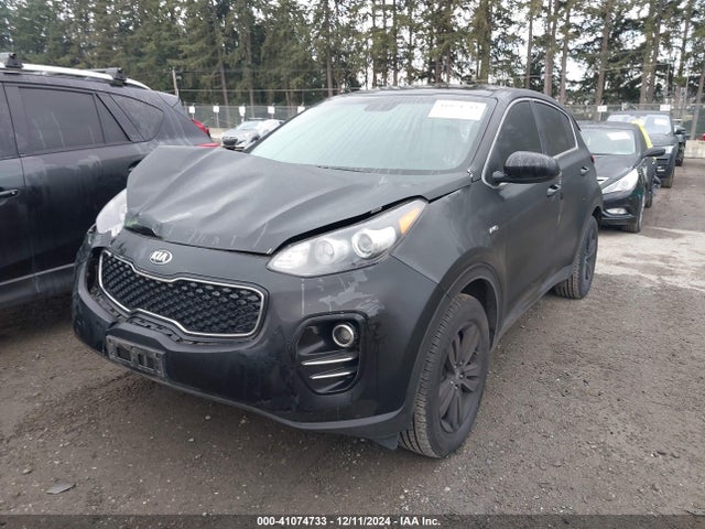 KIA Sportage Lx 2018 KNDPMCAC0J7469305 Image 2