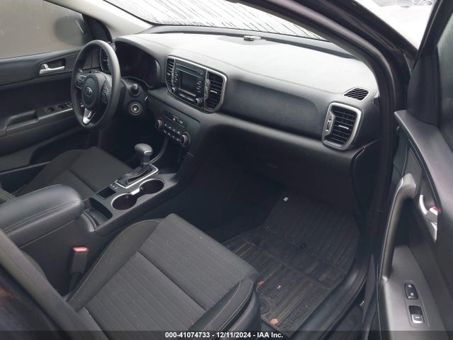 KIA Sportage Lx 2018 KNDPMCAC0J7469305 Image 5