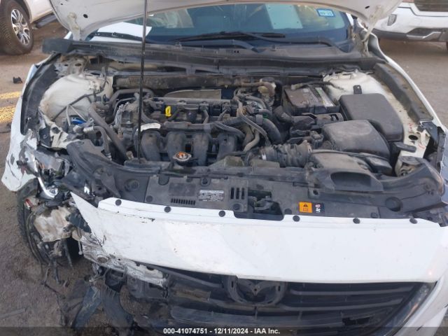 3MZBN1U78HM106869 Mazda Mazda3 Sport