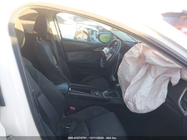 3MZBN1U78HM106869 Mazda Mazda3 Sport