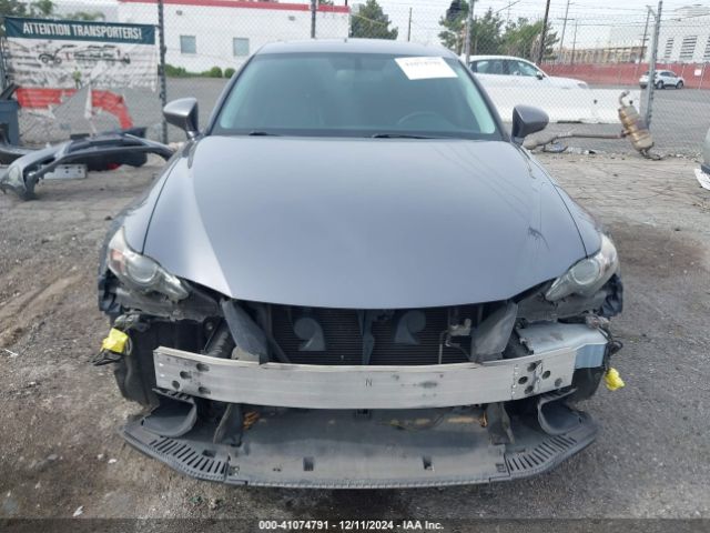 JTHBA1D29G5032710 Lexus IS 200T