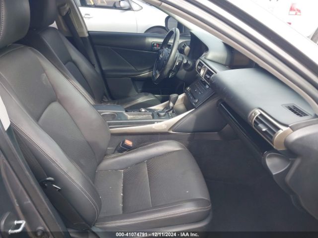 JTHBA1D29G5032710 Lexus IS 200T