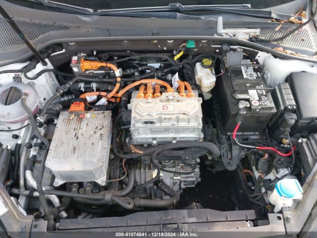 WVWPR7AU3HW950215 Volkswagen E-golf Sel Premium