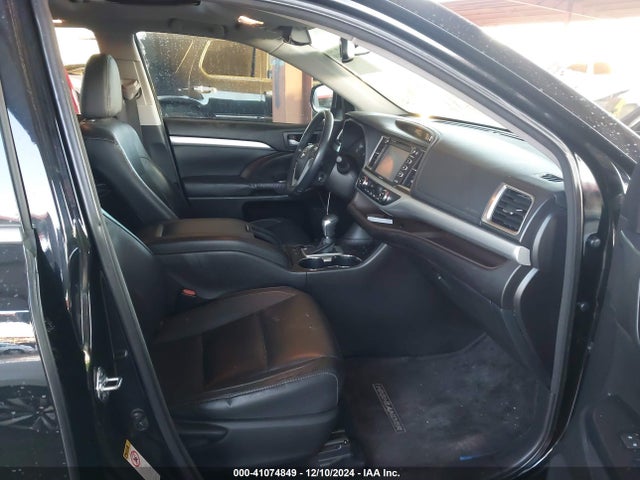 Toyota Highlander Xle V6 2015 5TDKKRFH5FS062147 Image 5