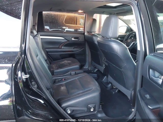 Toyota Highlander Xle V6 2015 5TDKKRFH5FS062147 Image 8