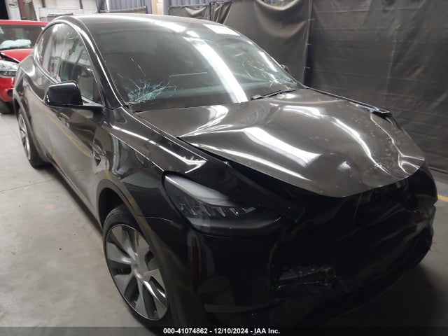 2020 TESLA MODEL Y 5YJYGDEE0LF017476 Photo 0