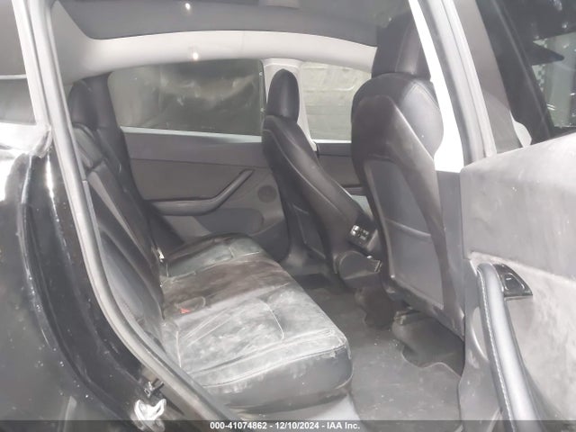 2020 TESLA MODEL Y 5YJYGDEE0LF017476 Photo 7