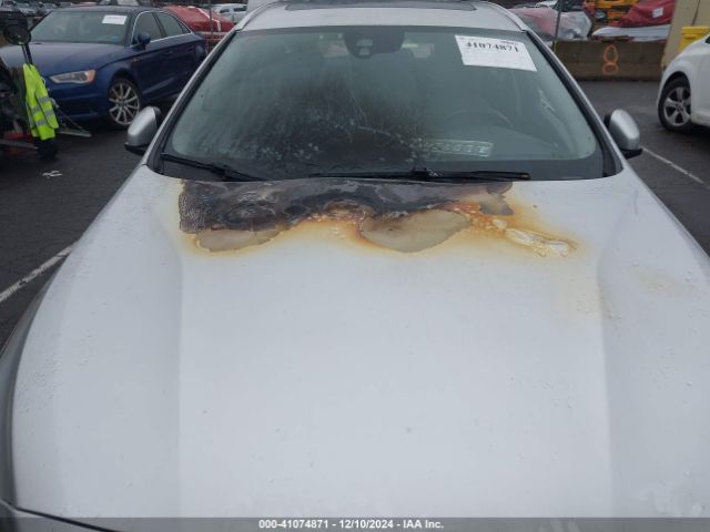 YV1612SB0F1187318 Volvo V60 T5 Premier