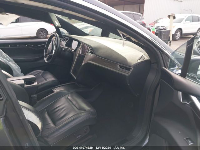 5YJXCAE27GF015175 Tesla MODEL X
